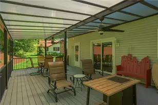 2525 Country Side Ln, Pittsburgh, PA 15090 - Photo 44