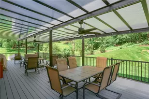 2525 Country Side Ln, Pittsburgh, PA 15090 - Photo 8