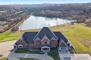 308 Sutherland Dr, Peters Township, PA 15367 - Photo 2