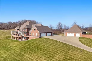308 Sutherland Dr, Peters Township, PA 15367 - Photo 4