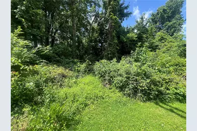 157 Plum St, Pittsburgh, PA 15239 - Photo 2