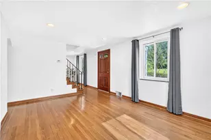 143 Lily Dr, Pittsburgh, PA 15116 - Photo 14