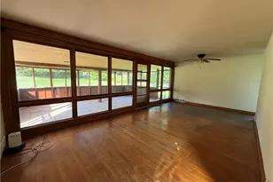 119 McClelland Dr, Indiana Township, PA 15238 - Photo 6