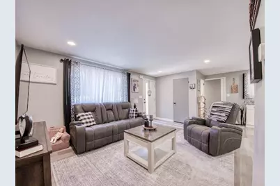 120 Elmwood Dr, Pittsburgh, PA 15116 - Photo 20