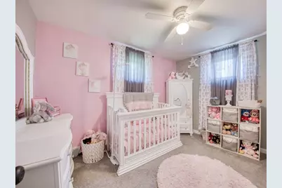 120 Elmwood Dr, Pittsburgh, PA 15116 - Photo 28