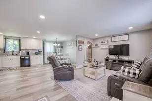 120 Elmwood Dr, Pittsburgh, PA 15116 - Photo 22