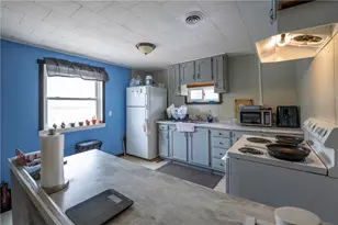 311 321 325 S Washington St, Eau Claire, PA 16030 - Photo 22