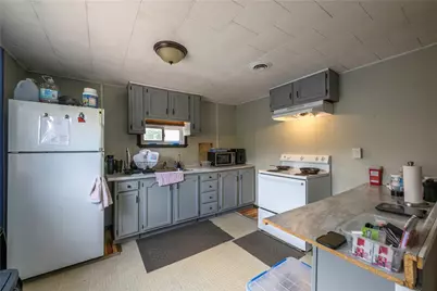 317,311,321,325 S Washington St, Eau Claire, PA 16030 - Photo 22