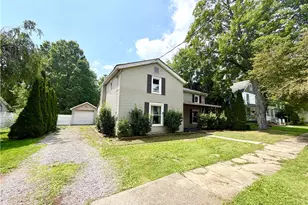 240 E Beaver St, Mercer Boro, PA 16137 - Photo 2