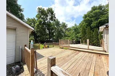 240 E Beaver St, Mercer Boro, PA 16137 - Photo 4
