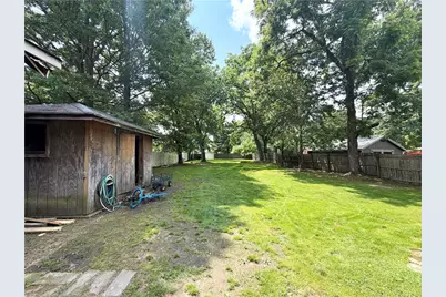 240 E Beaver St, Mercer Boro, PA 16137 - Photo 8