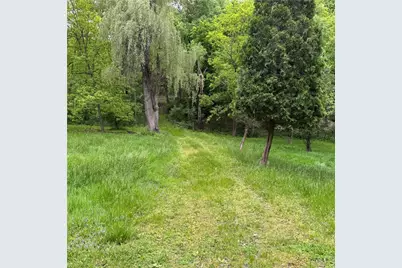 163 Karch Rd, Jefferson Twp, PA 15021 - Photo 2