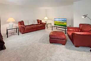 103 Lakeview Dr, Robinson Twp, PA 15136 - Photo 4