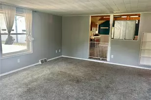 1686 Harbor Edinburg Rd, Union Township, PA 16116 - Photo 20