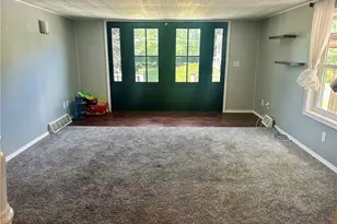 1686 Harbor Edinburg Rd, Union Township, PA 16116 - Photo 18
