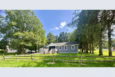 1686 Harbor Edinburg Rd, Union Township, PA 16116 - Photo 4