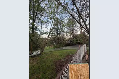 2200 Orchard Hill Rd, Jefferson Hills, PA 15332 - Photo 8