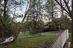 2200 Orchard Hill Rd, Jefferson Hills, PA 15332 - Photo 8