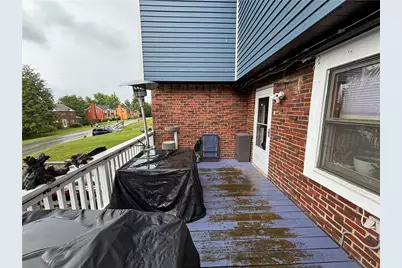 6806 Vara Dr, South Park, PA 15236 - Photo 2