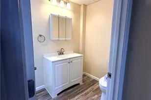 484 3rd St, Beaver, PA 15009 - Photo 10