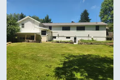 223 S Benbrook Rd, Center Township, PA 16001 - Photo 18