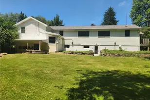 223 S Benbrook Rd, Center Township, PA 16001 - Photo 18