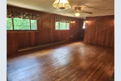223 S Benbrook Rd, Center Township, PA 16001 - Photo 8