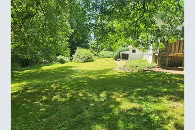 223 S Benbrook Rd, Center Township, PA 16001 - Photo 20