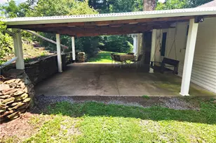 223 S Benbrook Rd, Center Township, PA 16001 - Photo 2