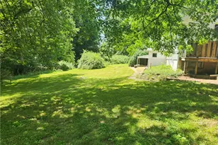 223 S Benbrook Rd, Center Township, PA 16001 - Photo 20