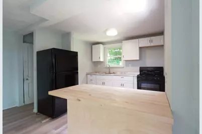 8610 Pershing, Pittsburgh, PA 15235 - Photo 16