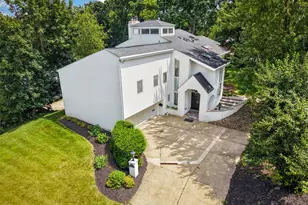 951 Academy Pl, Pittsburgh, PA 15243 - Photo 2