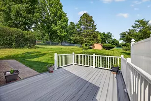 265 Oaklyn Rd, Bethel Park, PA 15102 - Photo 14