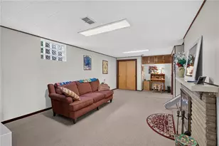 265 Oaklyn Rd, Bethel Park, PA 15102 - Photo 24