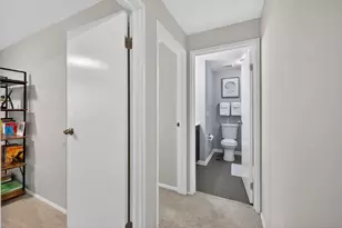 477 Cherry Ct, Ross Twp, PA 15237 - Photo 16