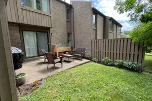 477 Cherry Ct, Ross Twp, PA 15237 - Photo 22