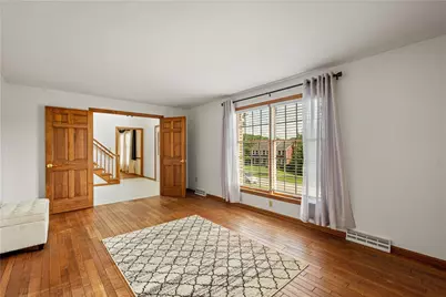 110 Kathy Ann Ln, Peters Township, PA 15317 - Photo 10