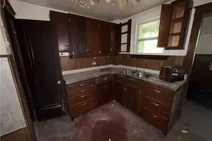670 Princeton Blvd, Pittsburgh, PA 15221 - Photo 6