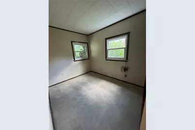 877 Riverview Ave, Baden, PA 15005 - Photo 12