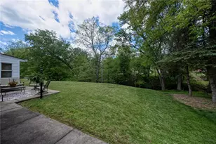 422 Woodrift Ln, Pittsburgh, PA 15236 - Photo 30