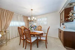 422 Woodrift Ln, Pittsburgh, PA 15236 - Photo 4