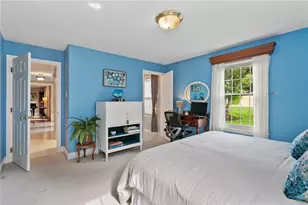 2474 Wedgewood Dr, Pittsburgh, PA 15090 - Photo 18