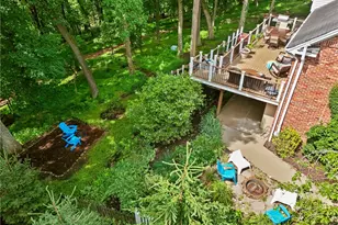 2474 Wedgewood Dr, Pittsburgh, PA 15090 - Photo 44
