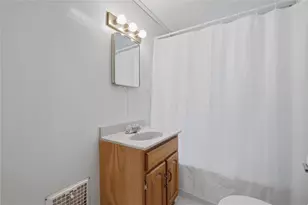 314 Prospect Cir, Lower Burrell, PA 15068 - Photo 10