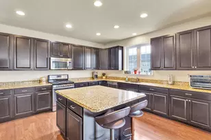 105 Birdie Dr, Cranberry Township, PA 16066 - Photo 8