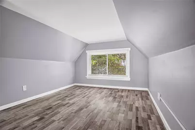 1910 Fox Way, Pittsburgh, PA 15203 - Photo 24