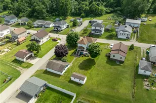 58 Poplar St, Derry Township, PA 15717 - Photo 32