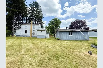 129 Cherry Orchard Ave, East Franklin Township, PA 16201 - Photo 4