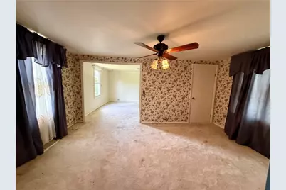 129 Cherry Orchard Ave, East Franklin Township, PA 16201 - Photo 10