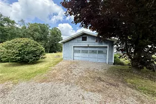 129 Cherry Orchard Ave, East Franklin Township, PA 16201 - Photo 6